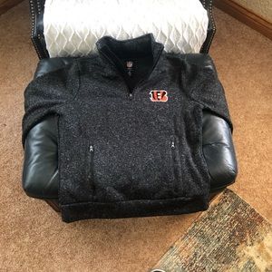 NFL Team Apparel  Bengals  size Medium